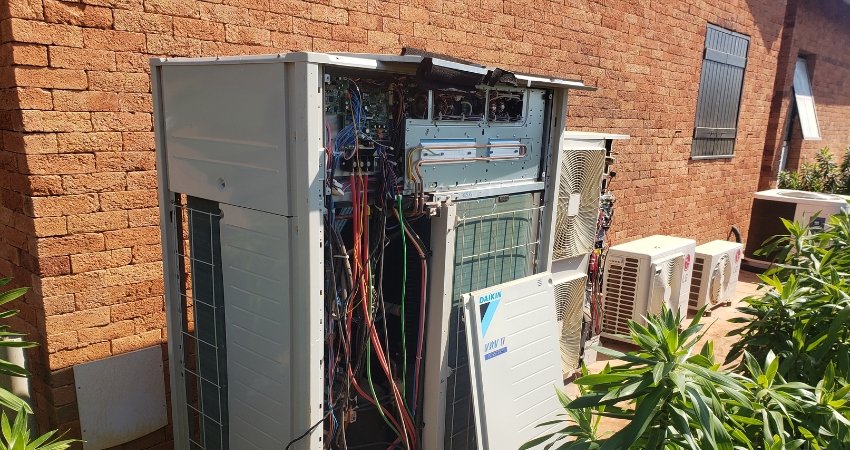 Sinais de falhas em Sistemas VRV